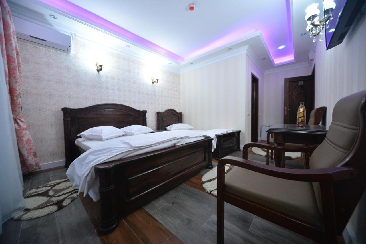 Hotel Edy'S Royal Predeal Exterior foto